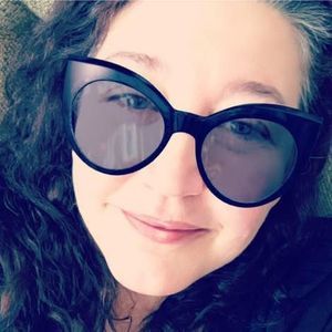 Meet your Posher, Diana